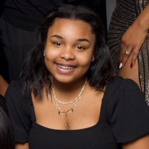 Meet your Posher, Destiny